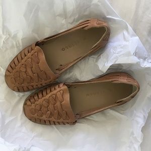 NWT Nisolo Ecuador Huarache Sandal - Almond